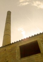 /album/la-bobila-de-viladecans/chimenea-bobila-2003-jpg/